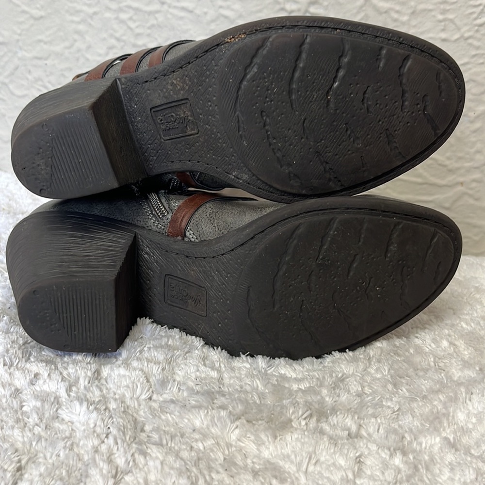 EuroSoft Womens Phoebe Ankle Boot - Picture 9 of 13